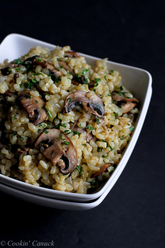 Toasted Brown Rice with Mushrooms & Thyme