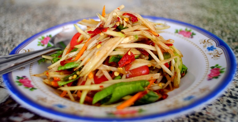 Spicy Thai Papaya Salad